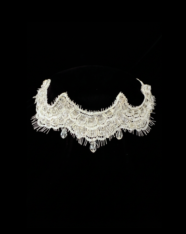 Close up of Vera delicate crystal and scallop eyelash lace bridal choker by Kezani