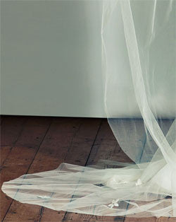 Veil - long length with scattered flowers - Canberra - Kezani Jewellery - 2