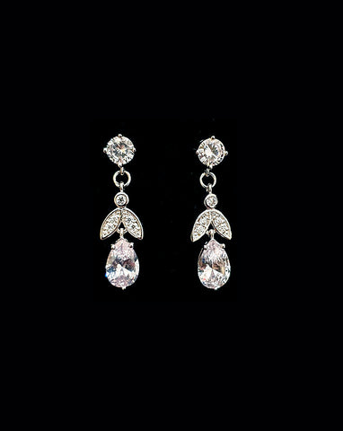 Bridal earring - Silk crystal earring by Stephanie Browne