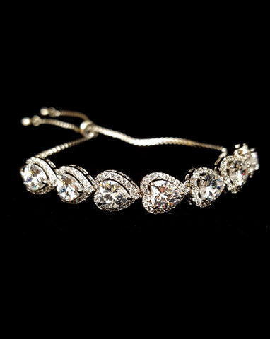 Bridal and wedding bracelet - Heart crystal with halo - LOVE bracelet - Exclusive at Kezani