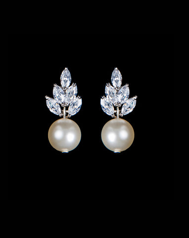 Bridal earrings - Bocheron pearl by Stephanie Browne - Kezani Jewellery - 1